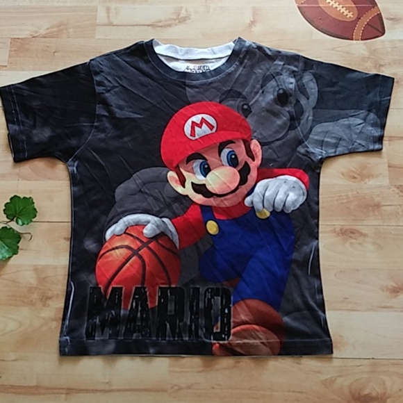 Nintendo Other - SUPER MARIO T-shirt Size 8 (boys)
